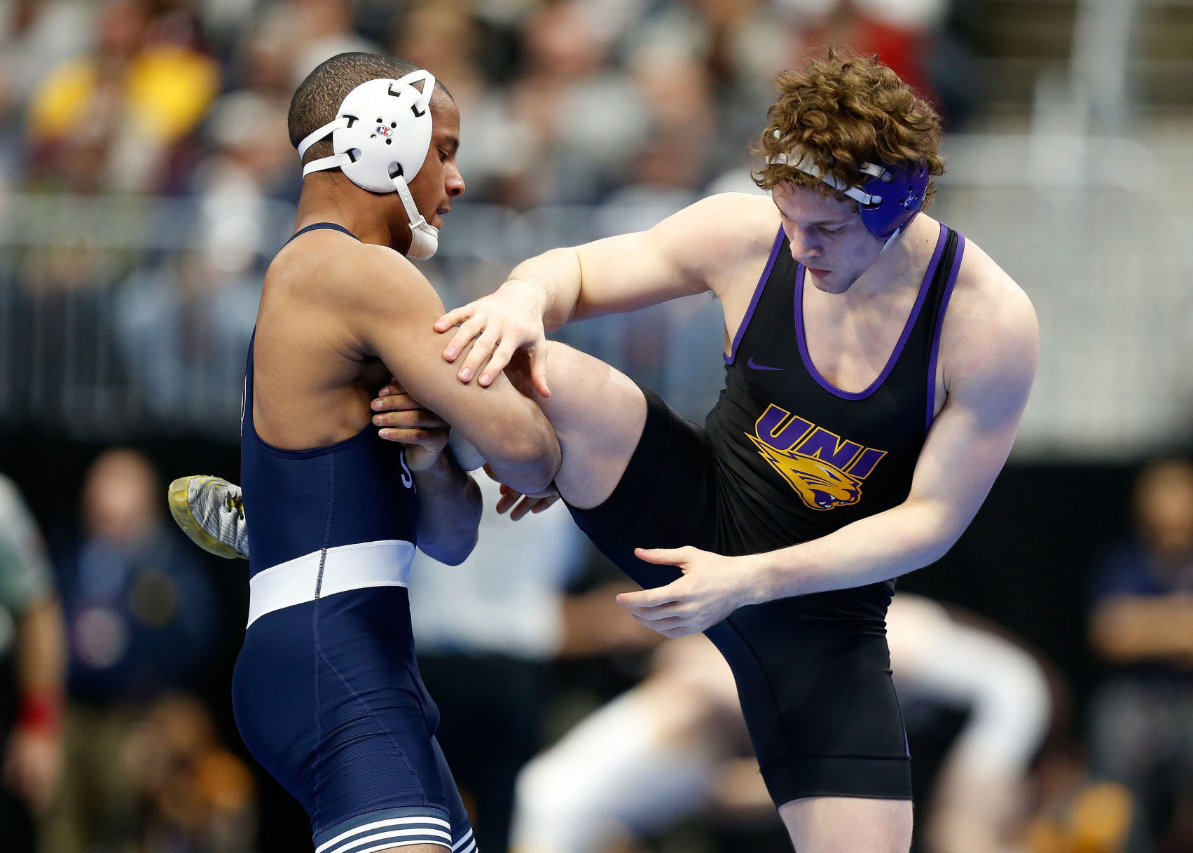 031618GAZ-UNI-NCAA-wrestling-4